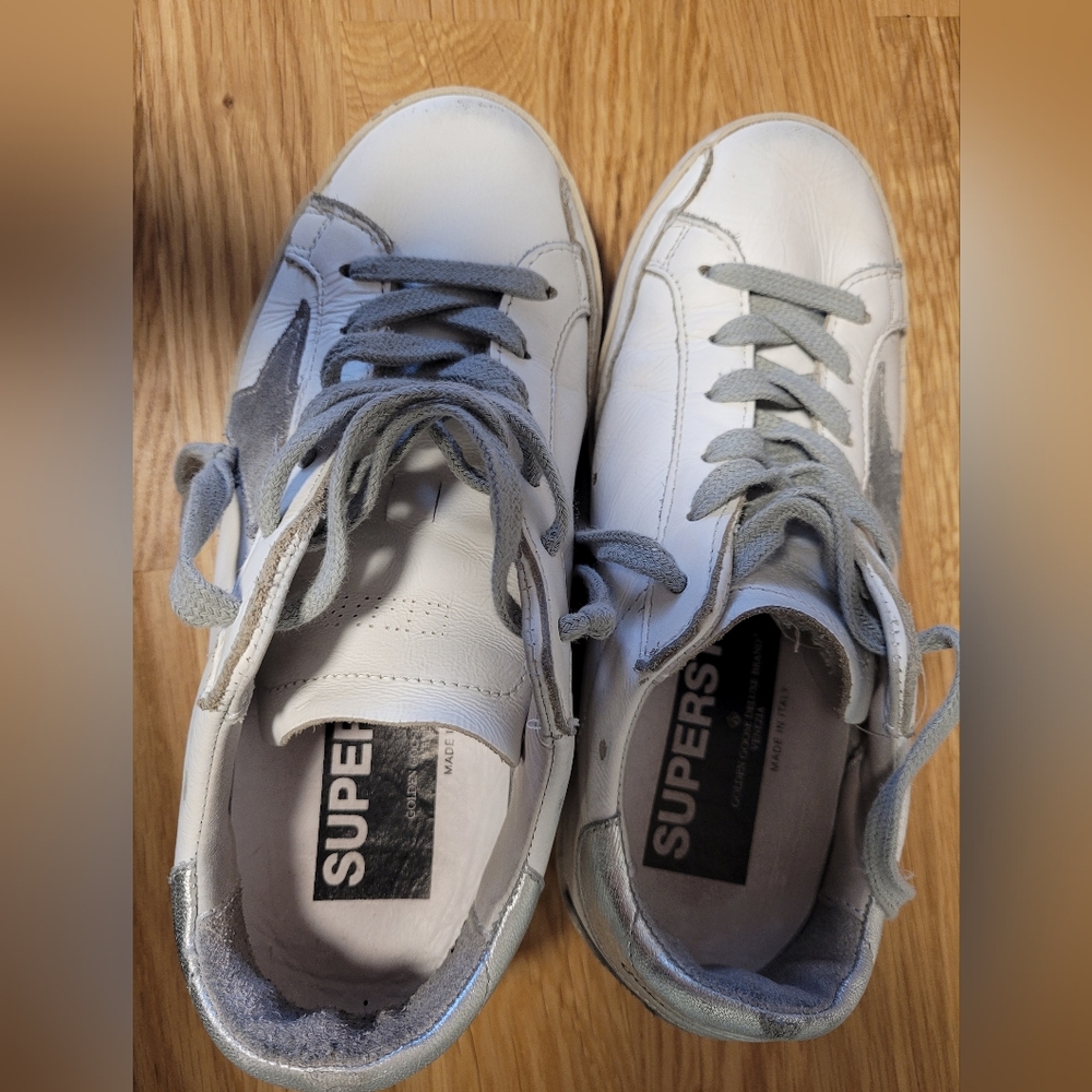 Golden Goose Superstar size 34 - brand new